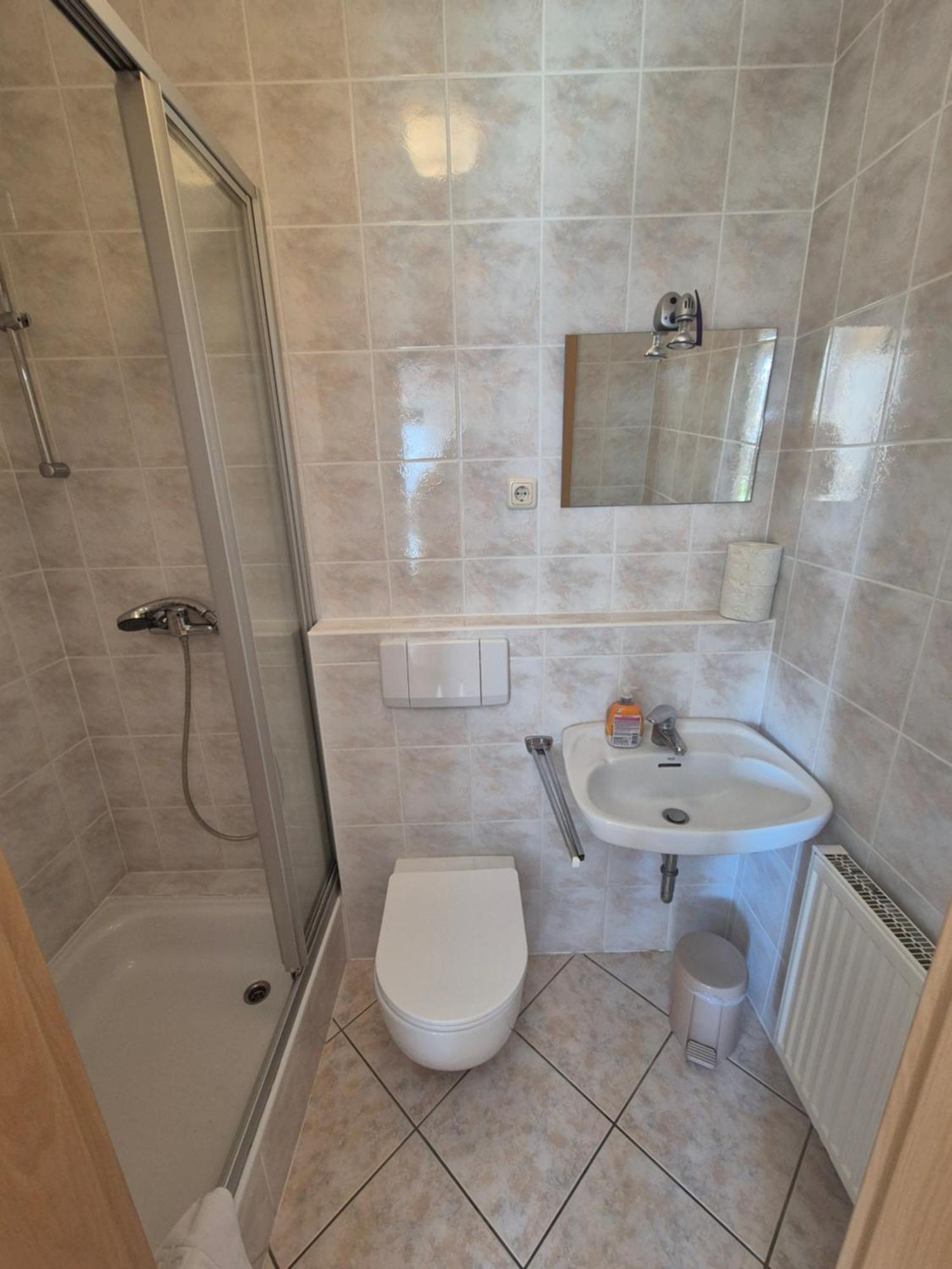 Apartments And Rooms Mamic Dugi Rat Εξωτερικό φωτογραφία