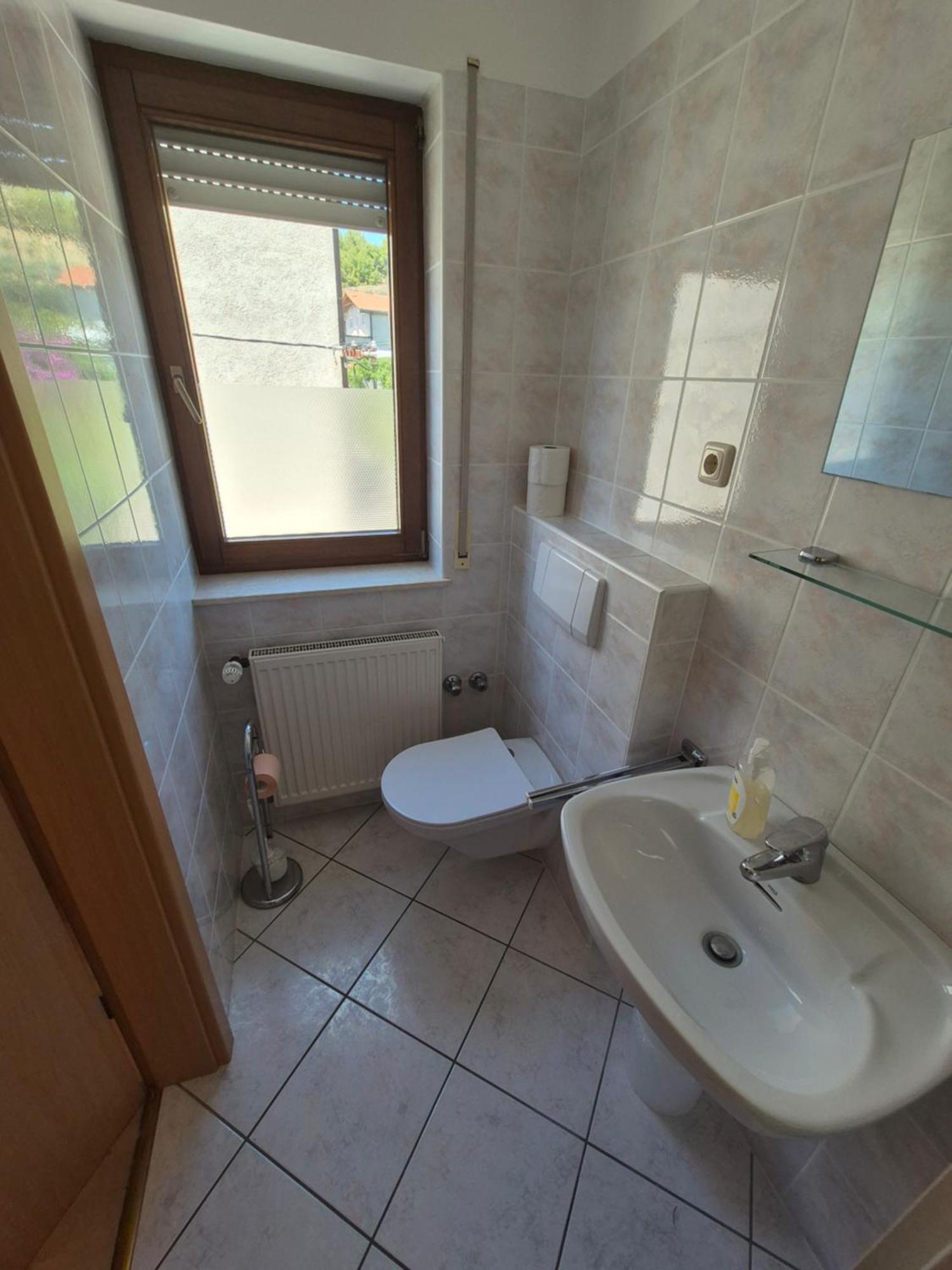 Apartments And Rooms Mamic Dugi Rat Εξωτερικό φωτογραφία